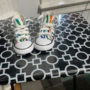 White converse all star sneakers with multi color stripes.. new size 7 toddler